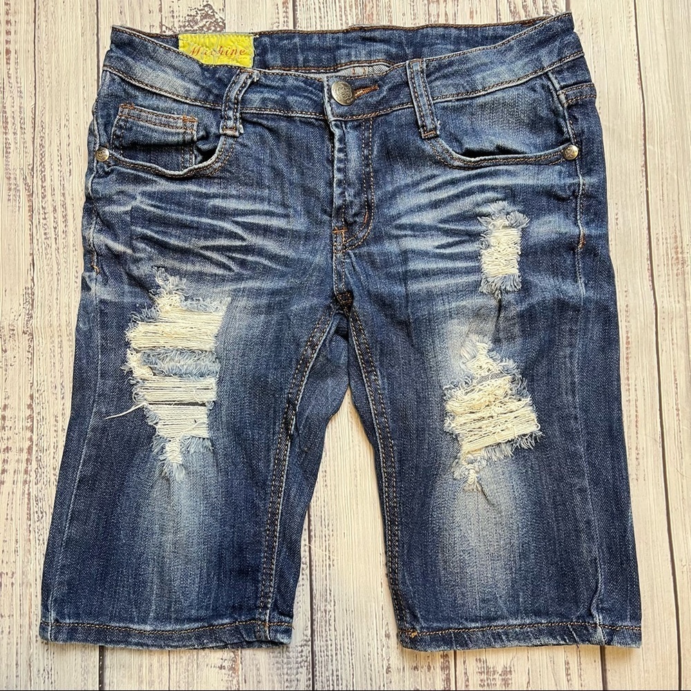 Machine 11” Distressed Denim Shorts. Size 5.